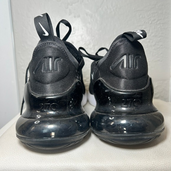 Nike‎ Air Max 270 Women's Size 11.5 Black White Running Sneakers AH6789-001 - Picture 6 of 9